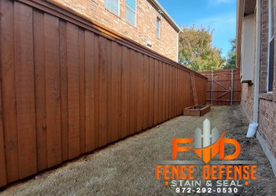 How To Stain A Fence To Make It Look Beautiful