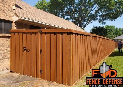 Outdoor Fence Staining Contracor