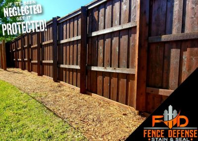 Stain a Cedar Fence in Carrollton